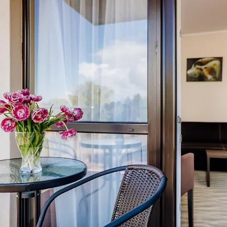 Hotel Emocja