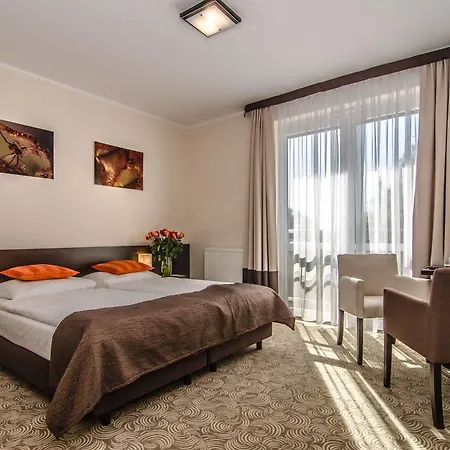 Emocja Hotel 3*