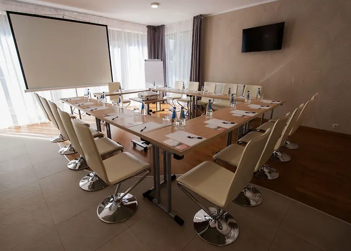 Ξενοδοχείο Emocja 3*